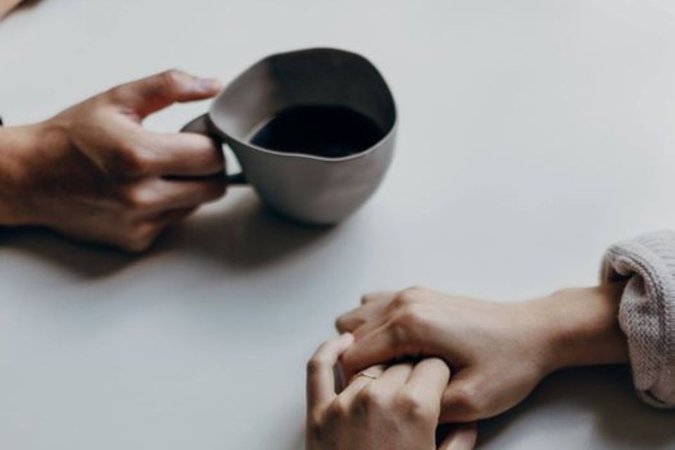 Inspiratorium dla osób, które chcą zorganizować Empatyczną Kawiarenkę – 13 kwietnia online